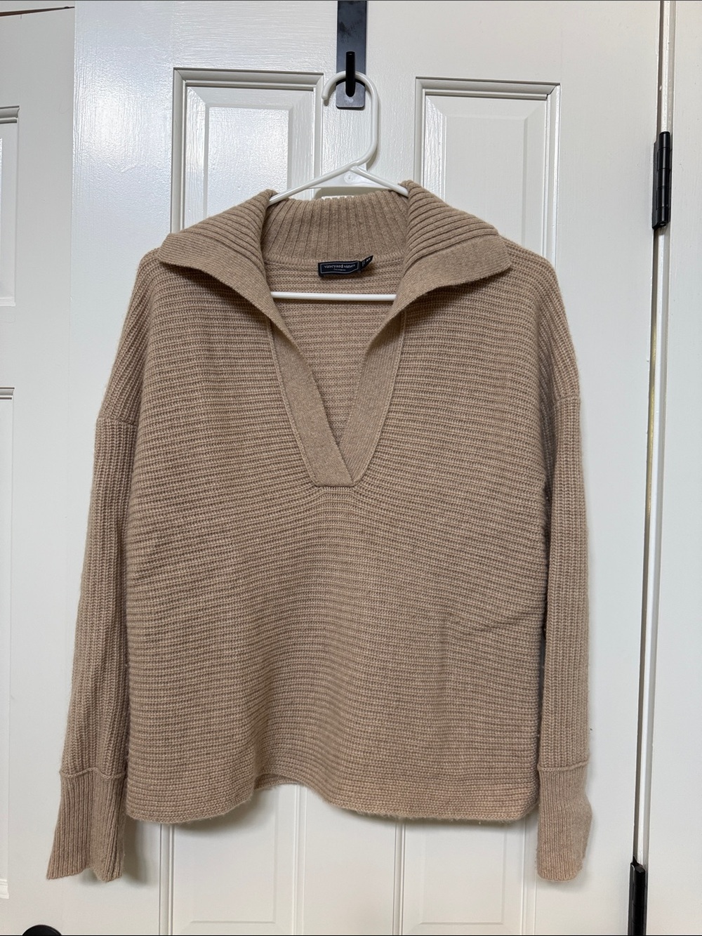 Vineyard Vines Women’s Cashmere Ribbed V-Neck Polo Sweater